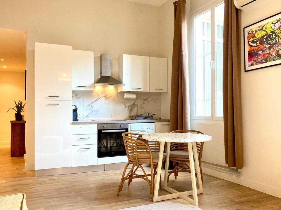 Kitchen or kitchenette, Other