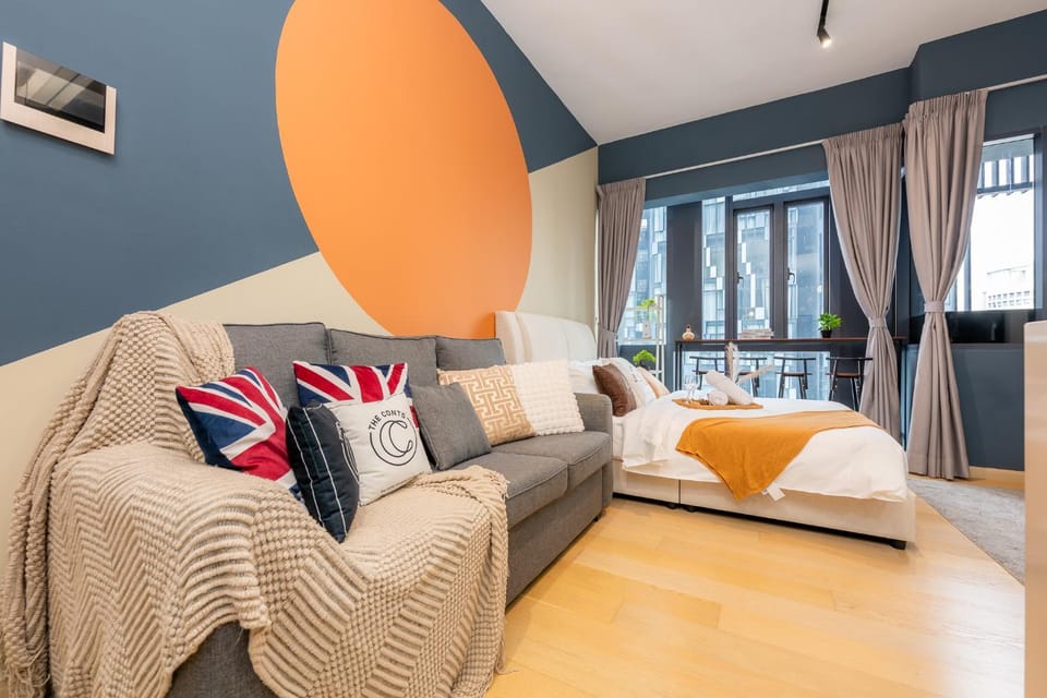 Bed, View (from property/room), Living room, Seating area