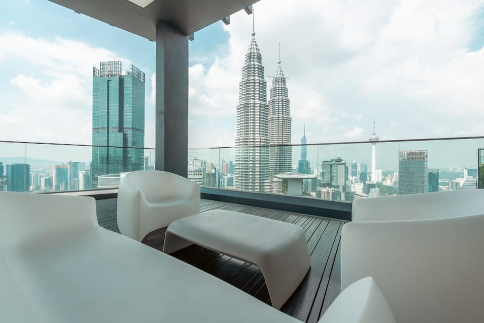 Seating area, City view