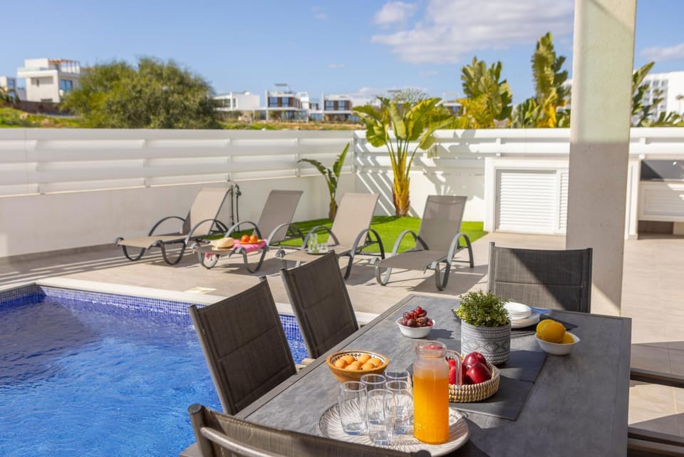 Patio, Garden, Garden view