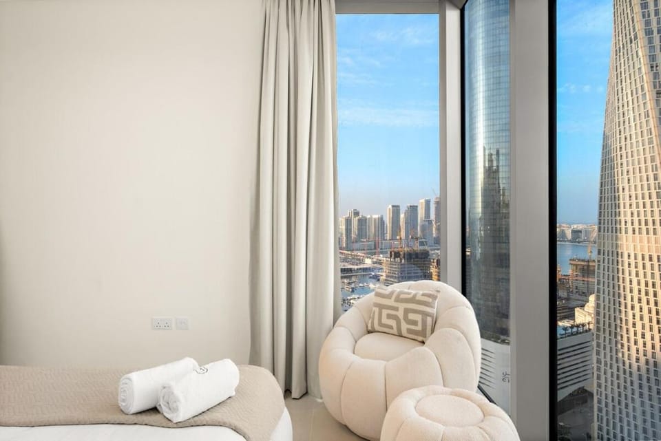 FIRST CLASS 2BR Marina, Sea & Ain Views Apartment in Dubai