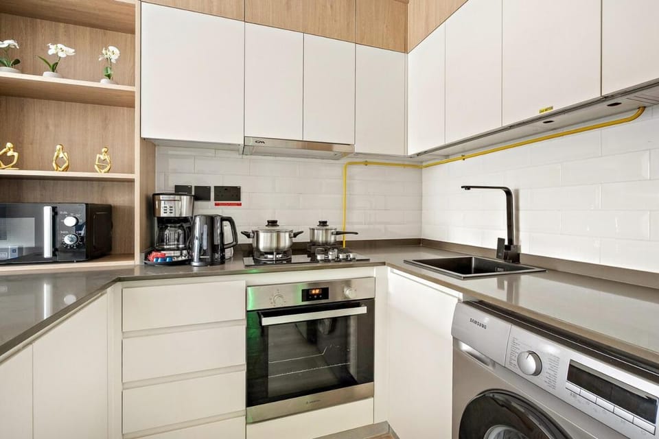 FIRST CLASS Studio Charming Cozy Comfort Apartment in Dubai