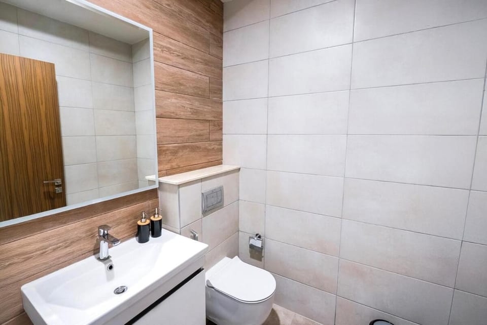 Executive 4BR Townhouse - Al Furjan House in Dubai