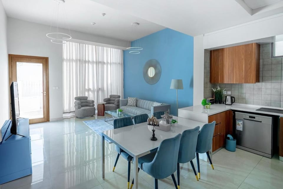 Executive 4BR Townhouse - Al Furjan House in Dubai