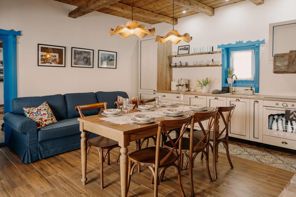 Heritage Guesthouse Bed and Breakfast in Romania