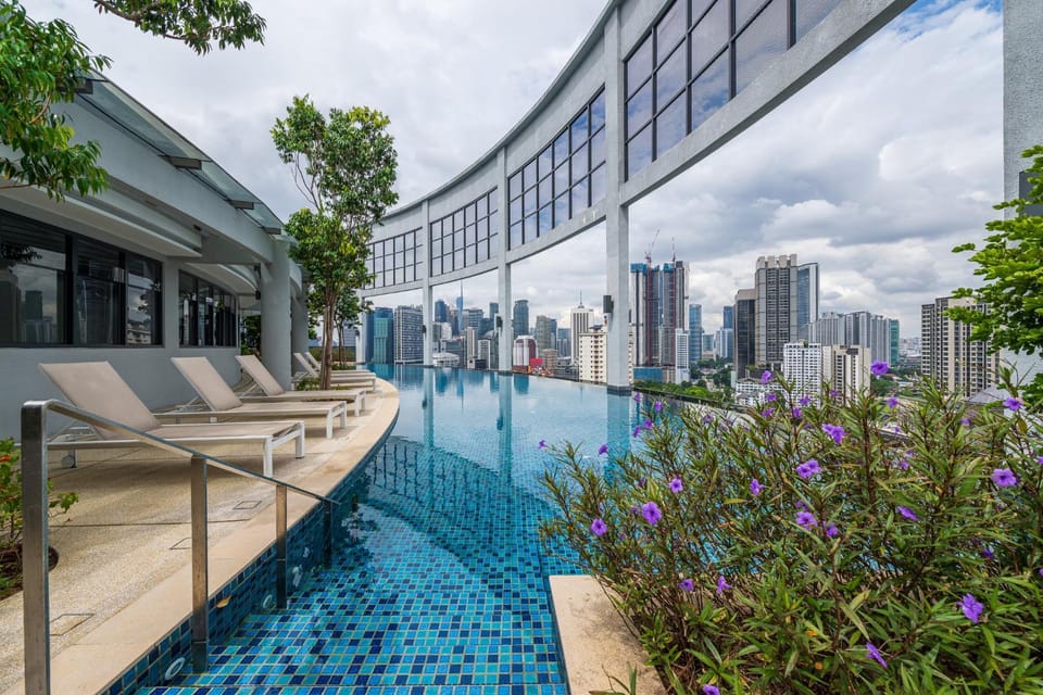 Pool view, Swimming pool