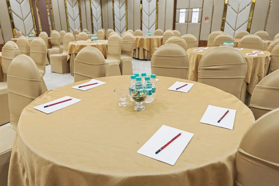 Banquet/Function facilities, Meeting/conference room