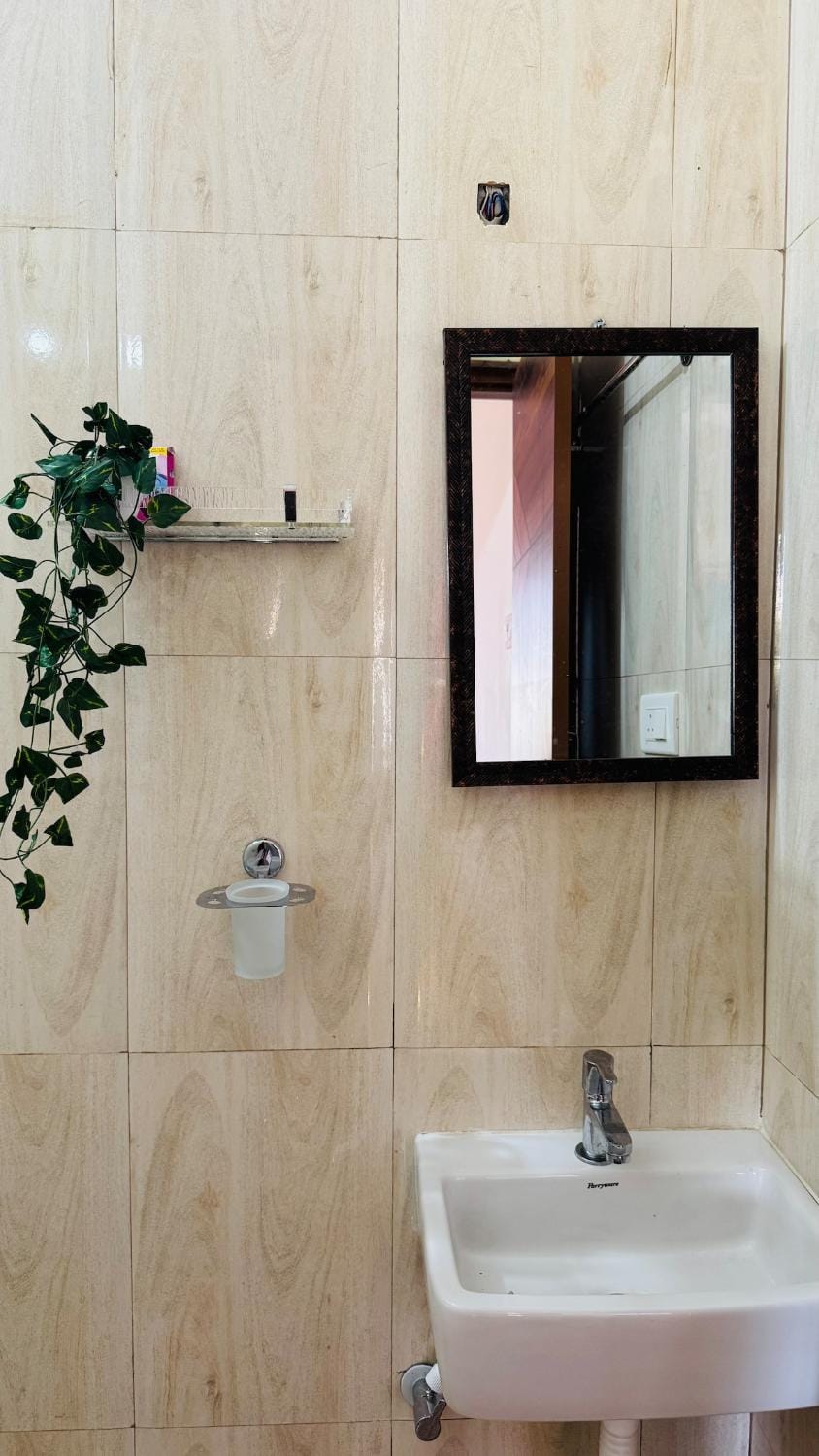 Aloha Stays Spacious 3BHK in Velachery, Chennai Apartment in Chennai