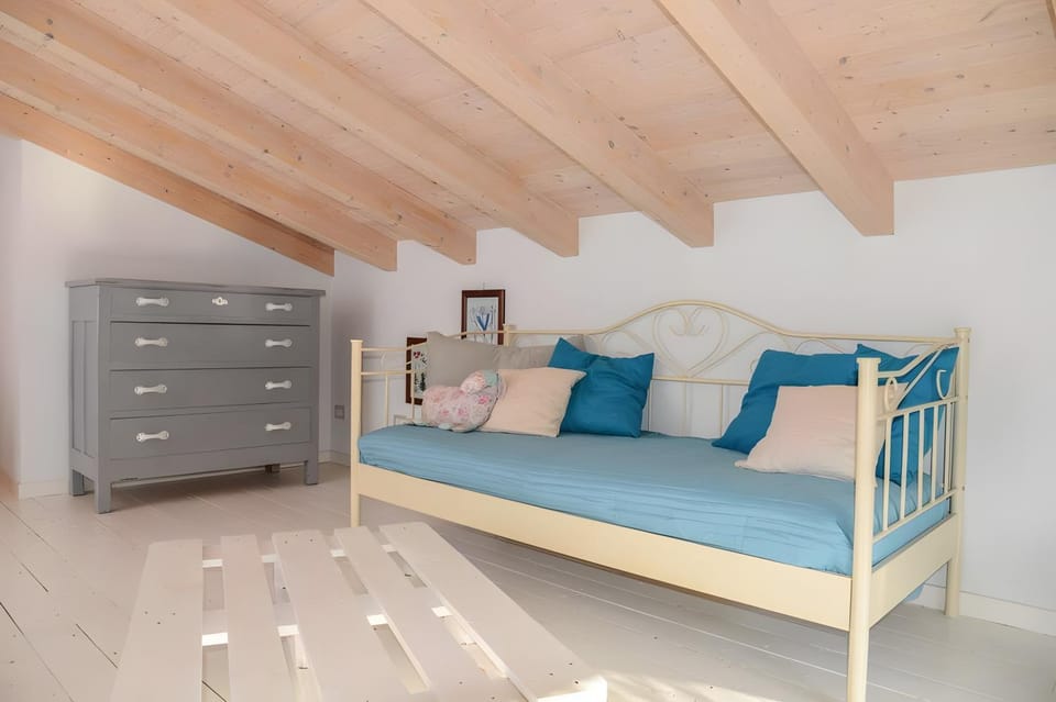 Property building, Living room, Bedroom