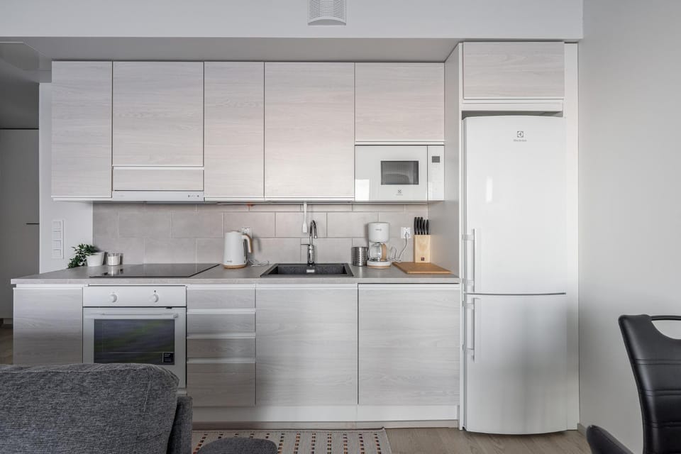 microwave, oven, stove, kitchen