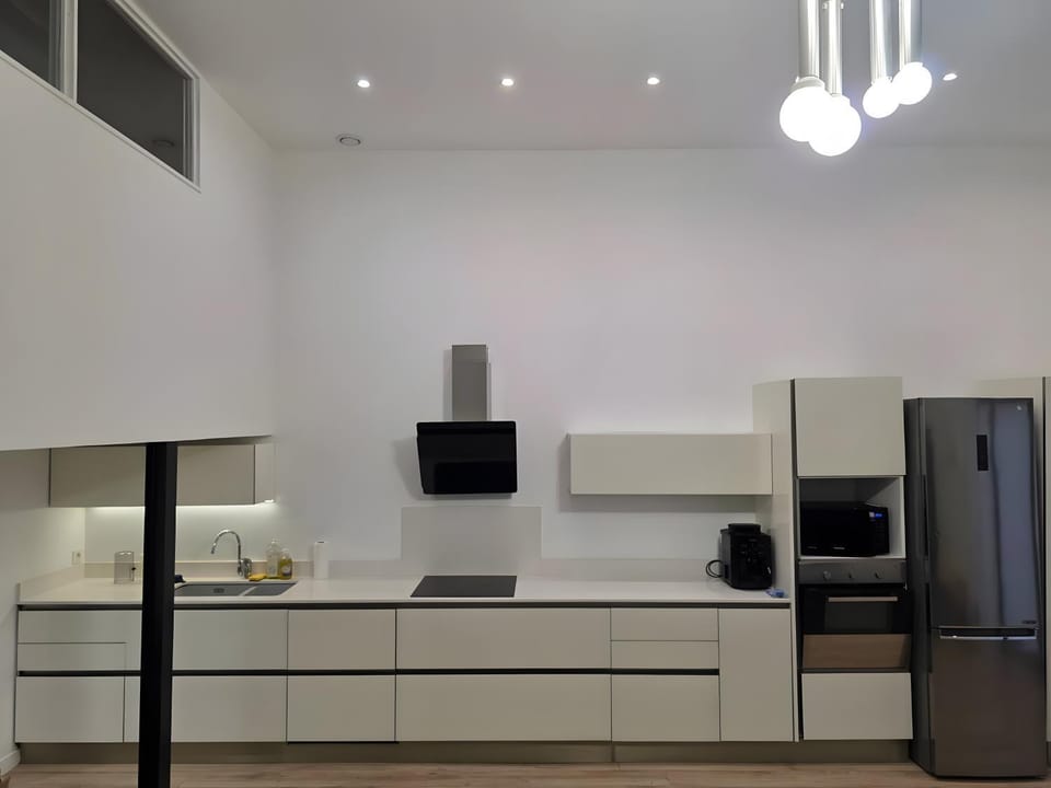 Kitchen or kitchenette, Living room