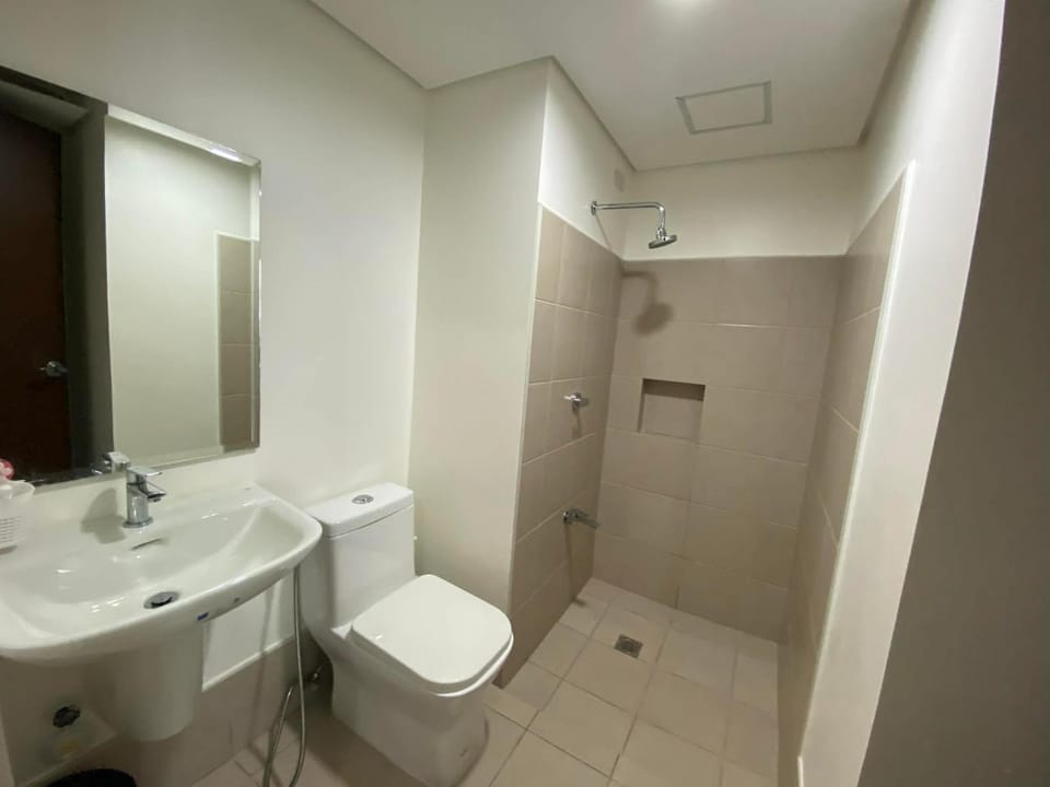 Gradient Sky Apartment hotel in Marikina