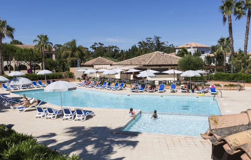 Summer, Swimming pool