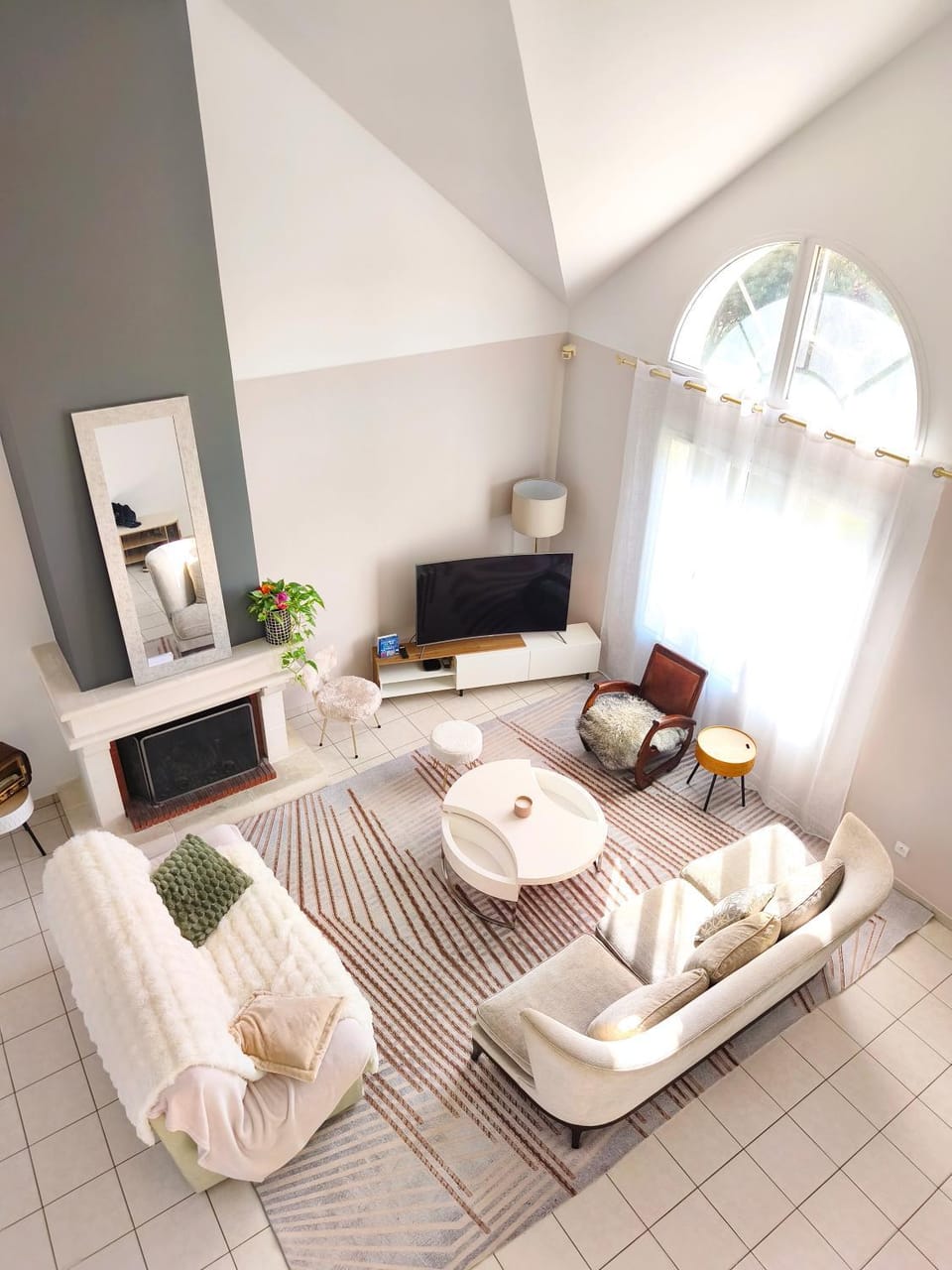 TV and multimedia, Living room, Seating area