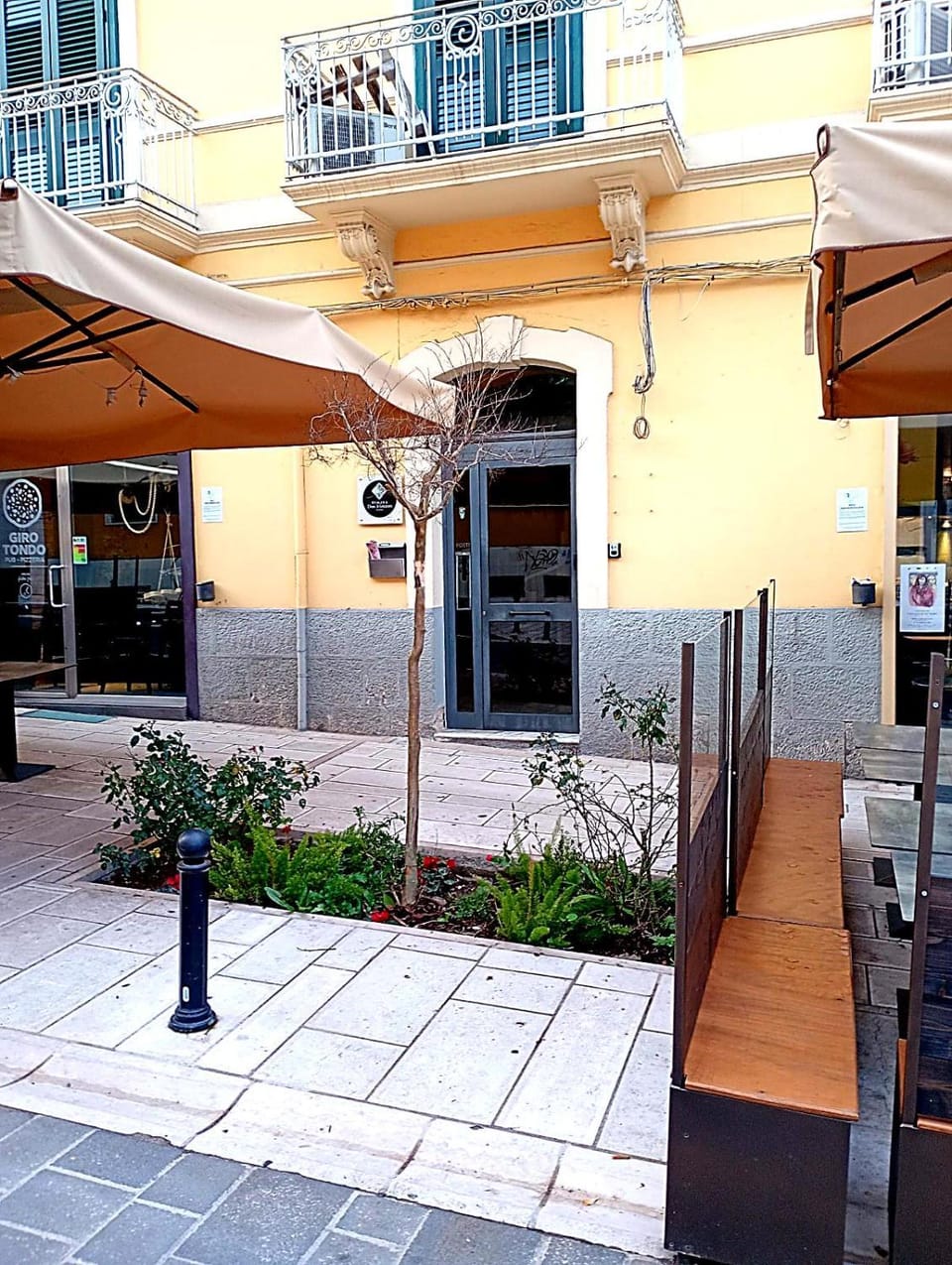 Property building, Street view