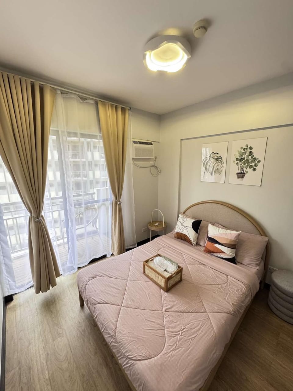 Alea Residences 1 Bedroom Condo with Pool View Balcony Apartment in Bacoor