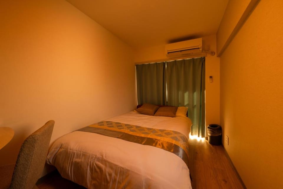 Bed, Photo of the whole room, Bedroom, air conditioner