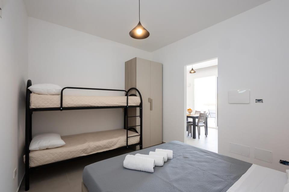Residence Dara 409, 410 - Free Parking, Terrace, Wi-Fi, Air conditioning Apartment in Marsala