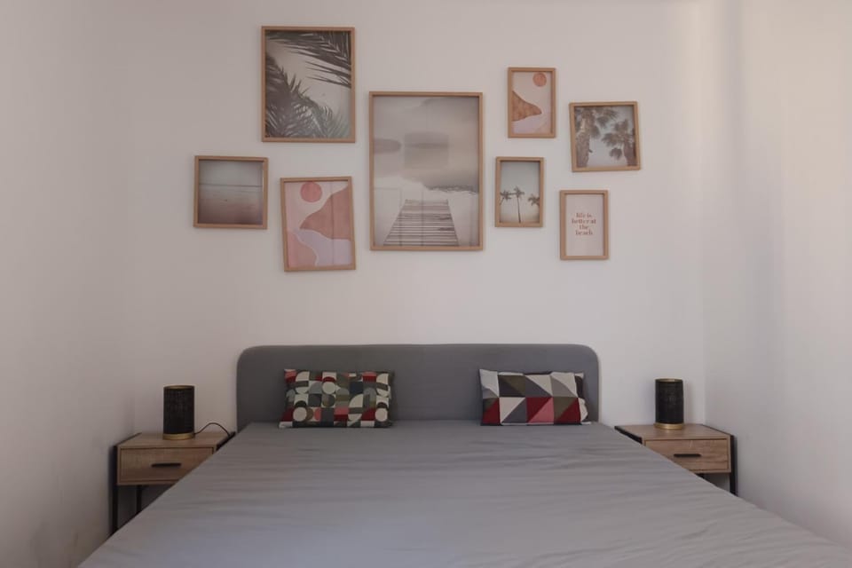 Spacious apartment ideal for leisure and work Apartment in Perpignan