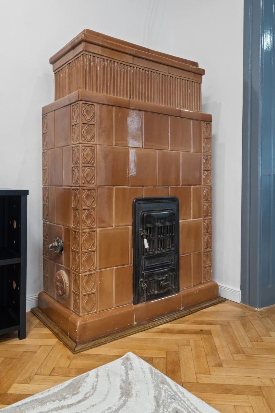 Property building, flat iron