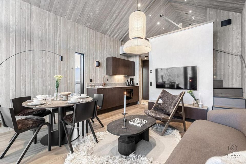North Suite Celestial 15D by Hilla Villas House in Lapland