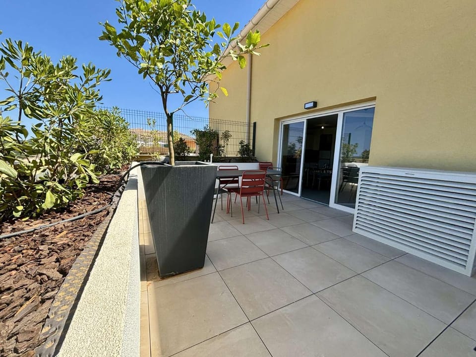 Patio, Balcony/Terrace, Dining area