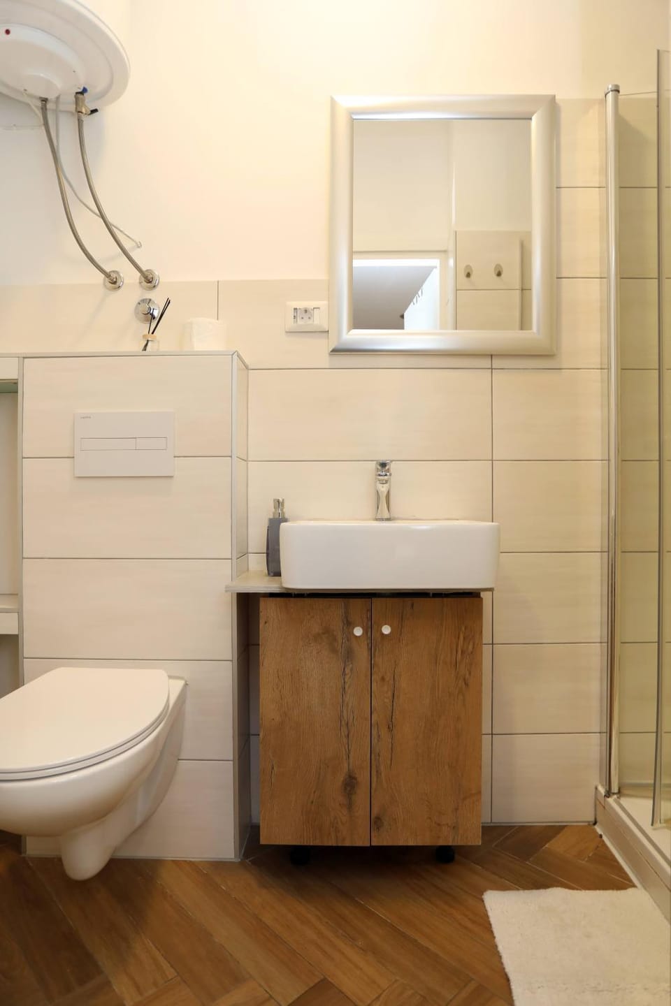 Toilet, Bathroom