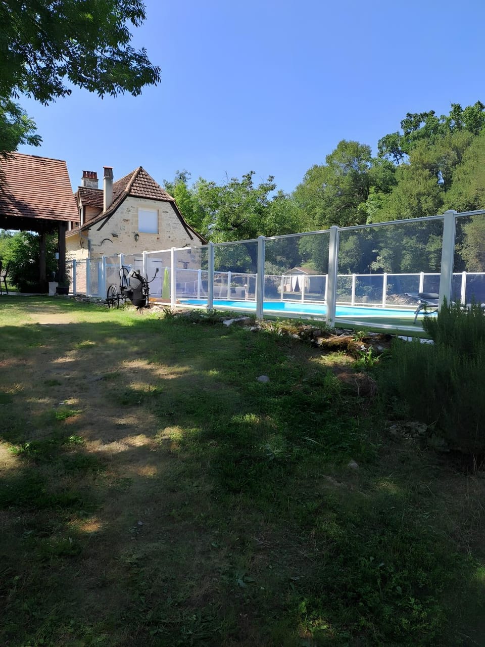 Property building, Swimming pool
