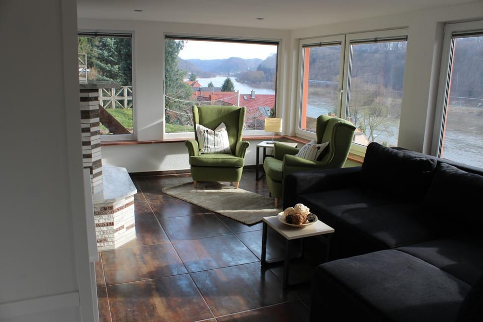 Living room, Bedroom