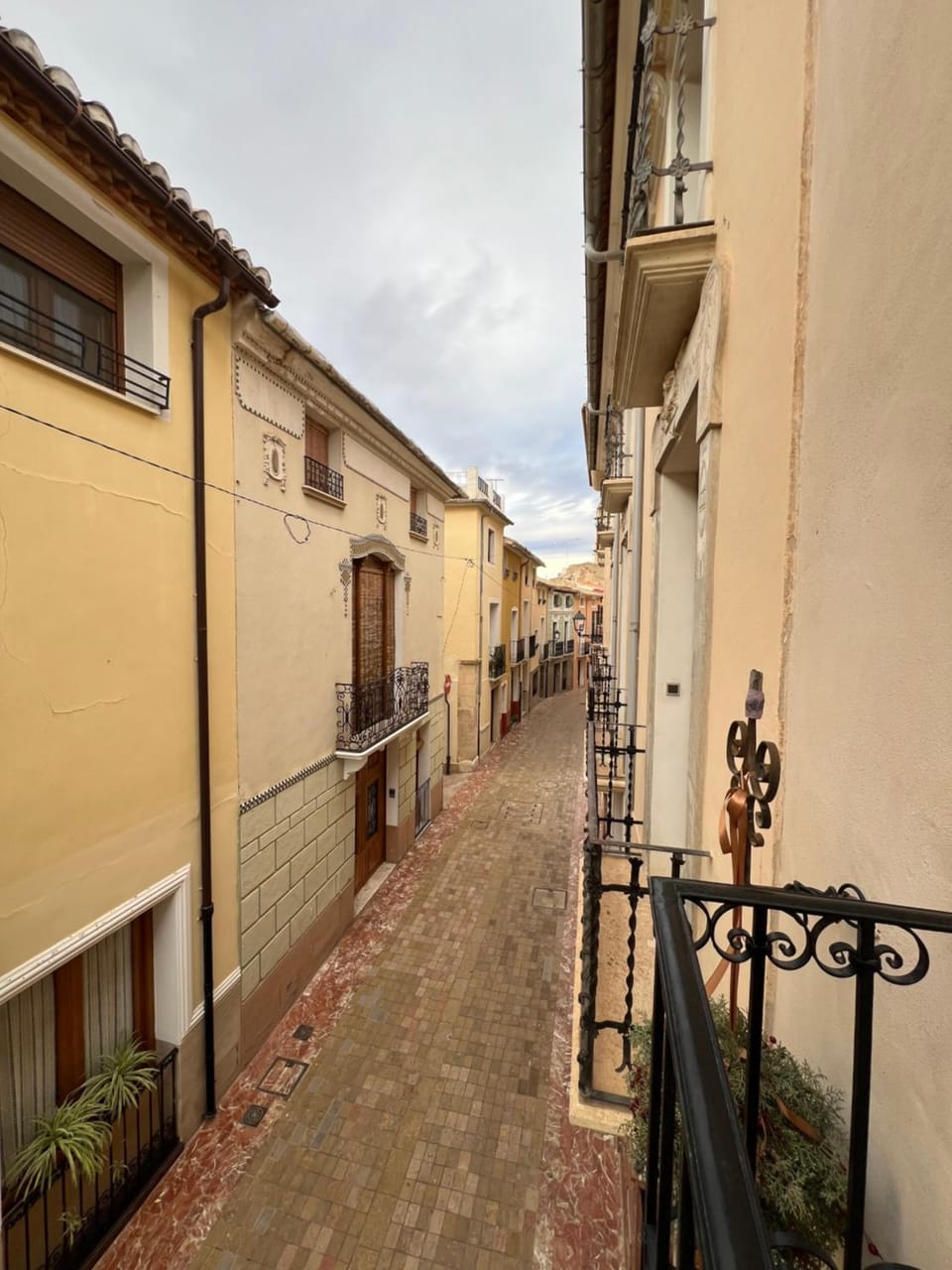 Property building, Neighbourhood, Street view