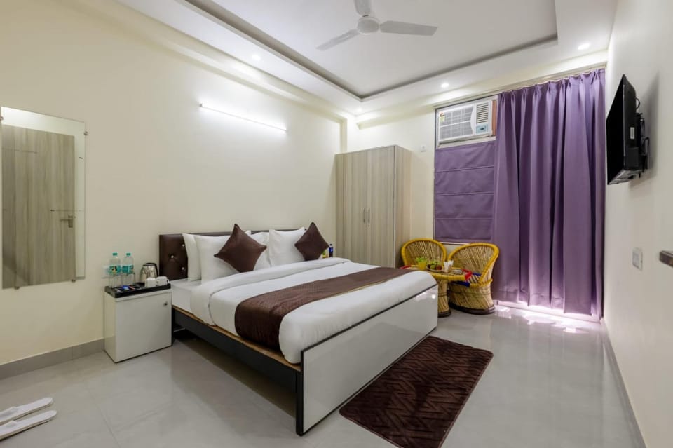 Expressway Hotel - Yashobhoomi, Dwarka Hotel in Delhi