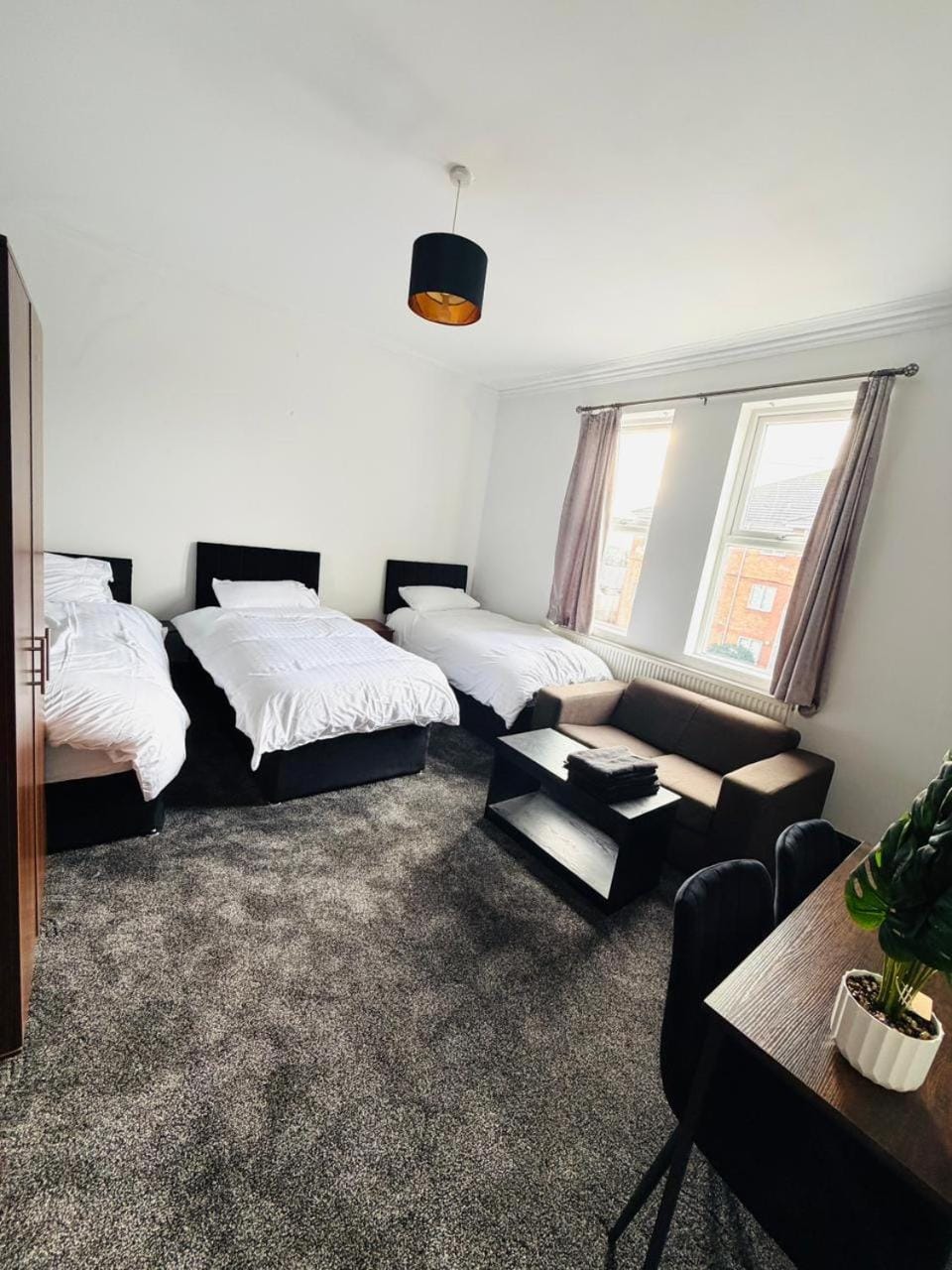 Residency rooms Liverpool Apartment hotel in Wallasey