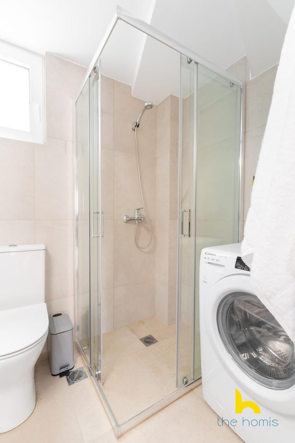 Modern Athenian Habitat near Acropolis & Metro! Apartment in Athens