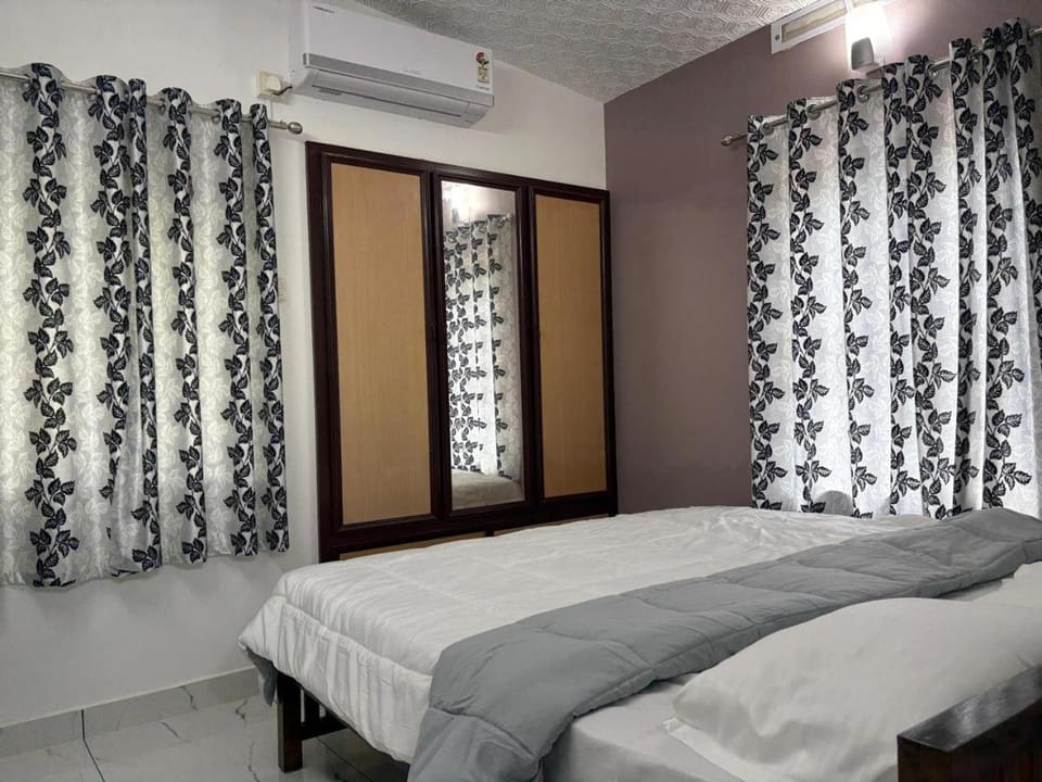 Ravi's homestay Apartment in Vypin