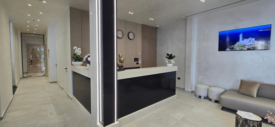 Lobby or reception, Seating area