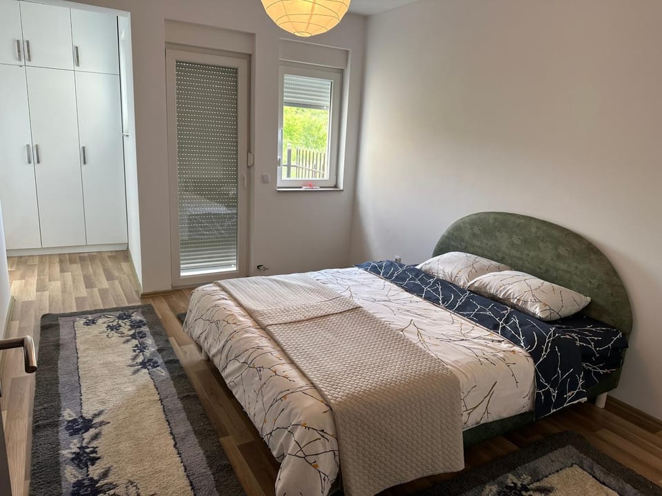 Luxury house with Garden House in Serbia