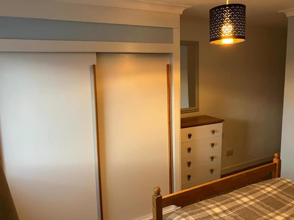 Welcoming and Homely 2 Bed in Central Location Apartment in Edinburgh