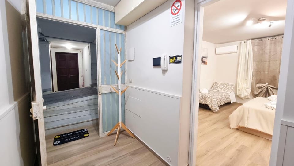 Lobby or reception, Photo of the whole room, Bedroom