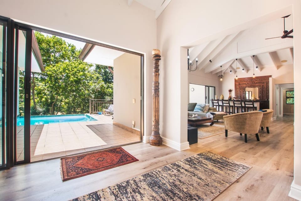 Living room, Swimming pool