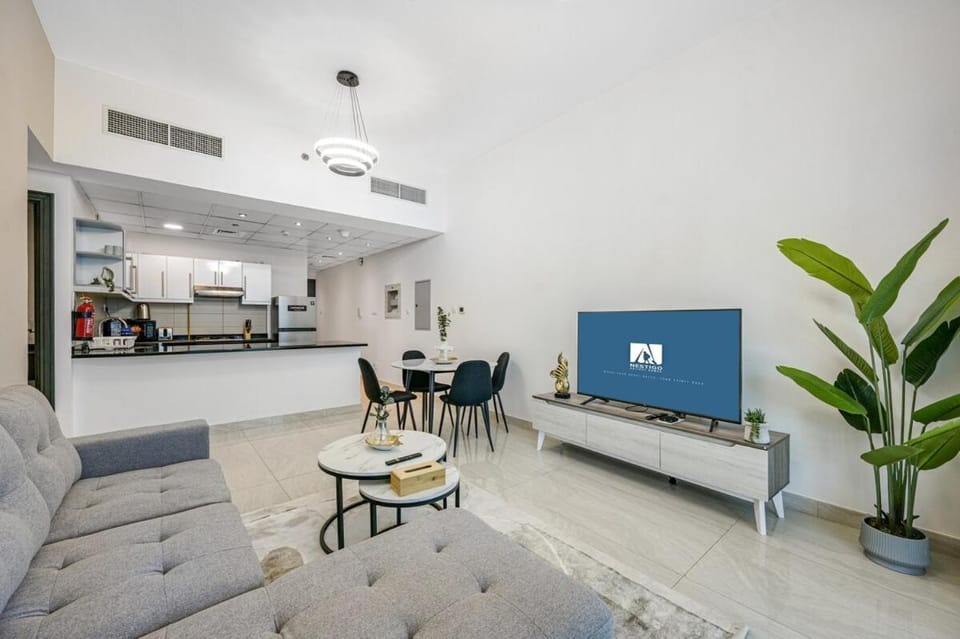 TV and multimedia, Kitchen or kitchenette, Living room, Seating area, Dining area, air conditioner