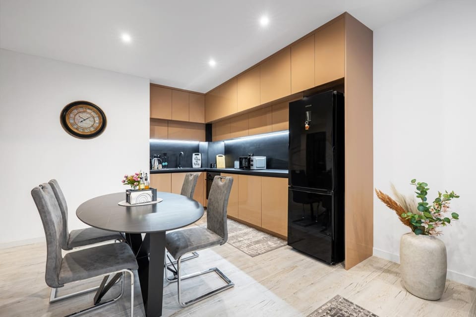 Plovdiv Luxury 1BR * Free Parking * Rowing Base Apartment in Plovdiv