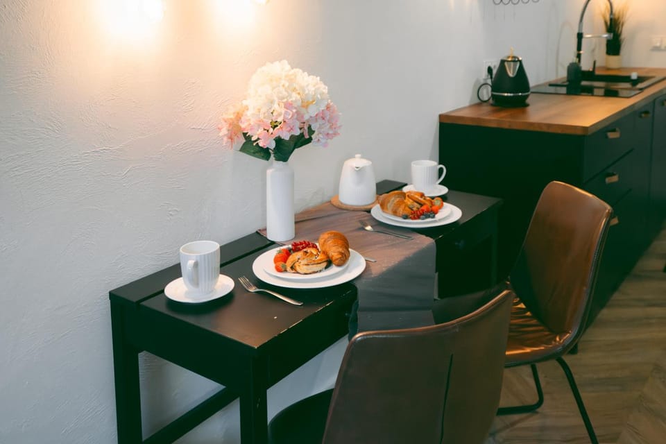 Decorative detail, Dining area