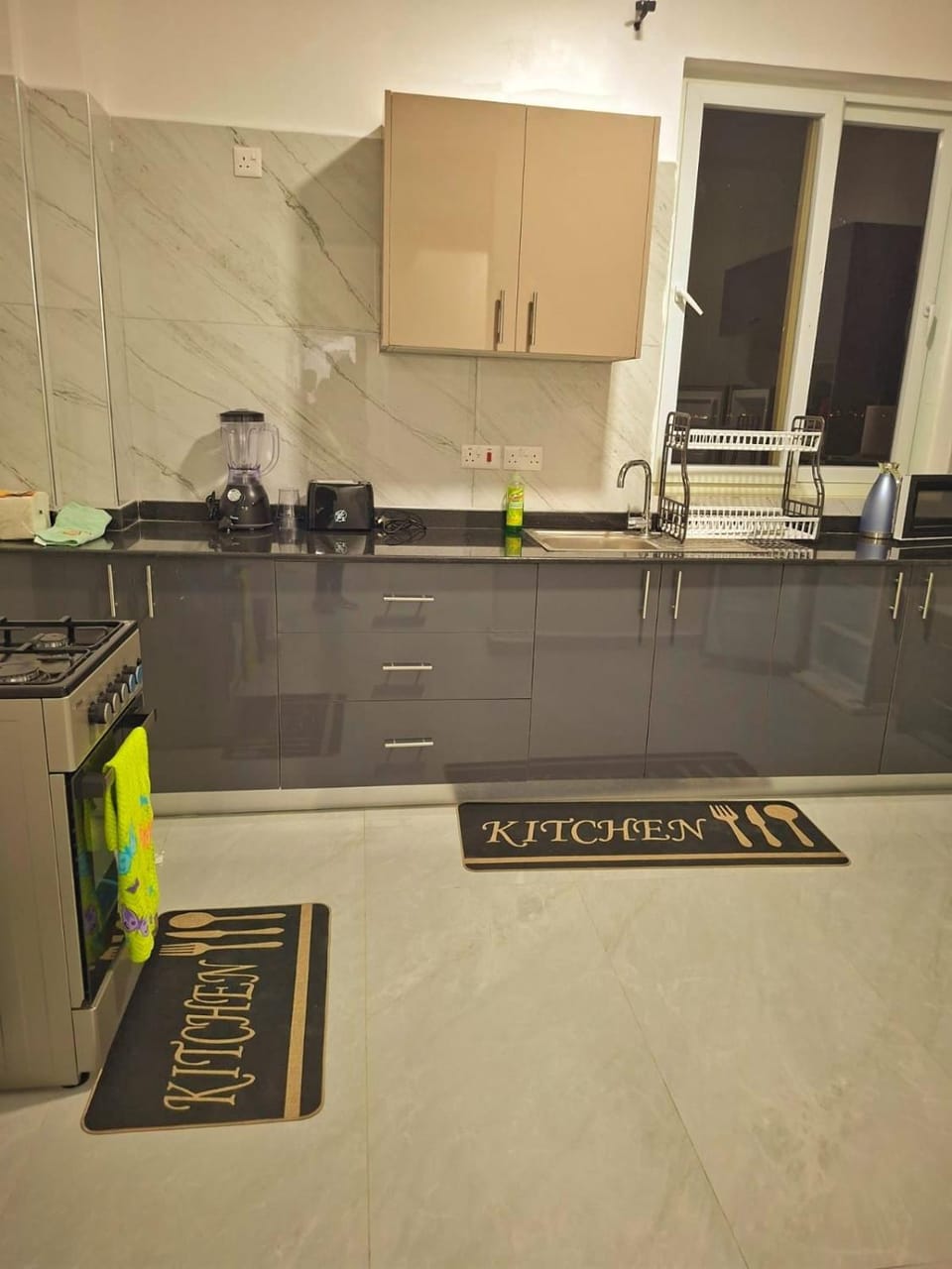 Kitchen or kitchenette, kitchen