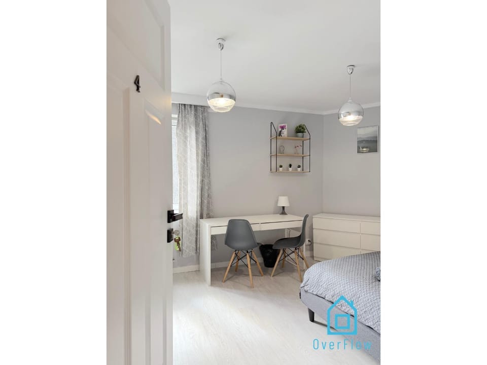 Snake Room 5 min to Old Town Gdańsk Vacation rental in Gdansk