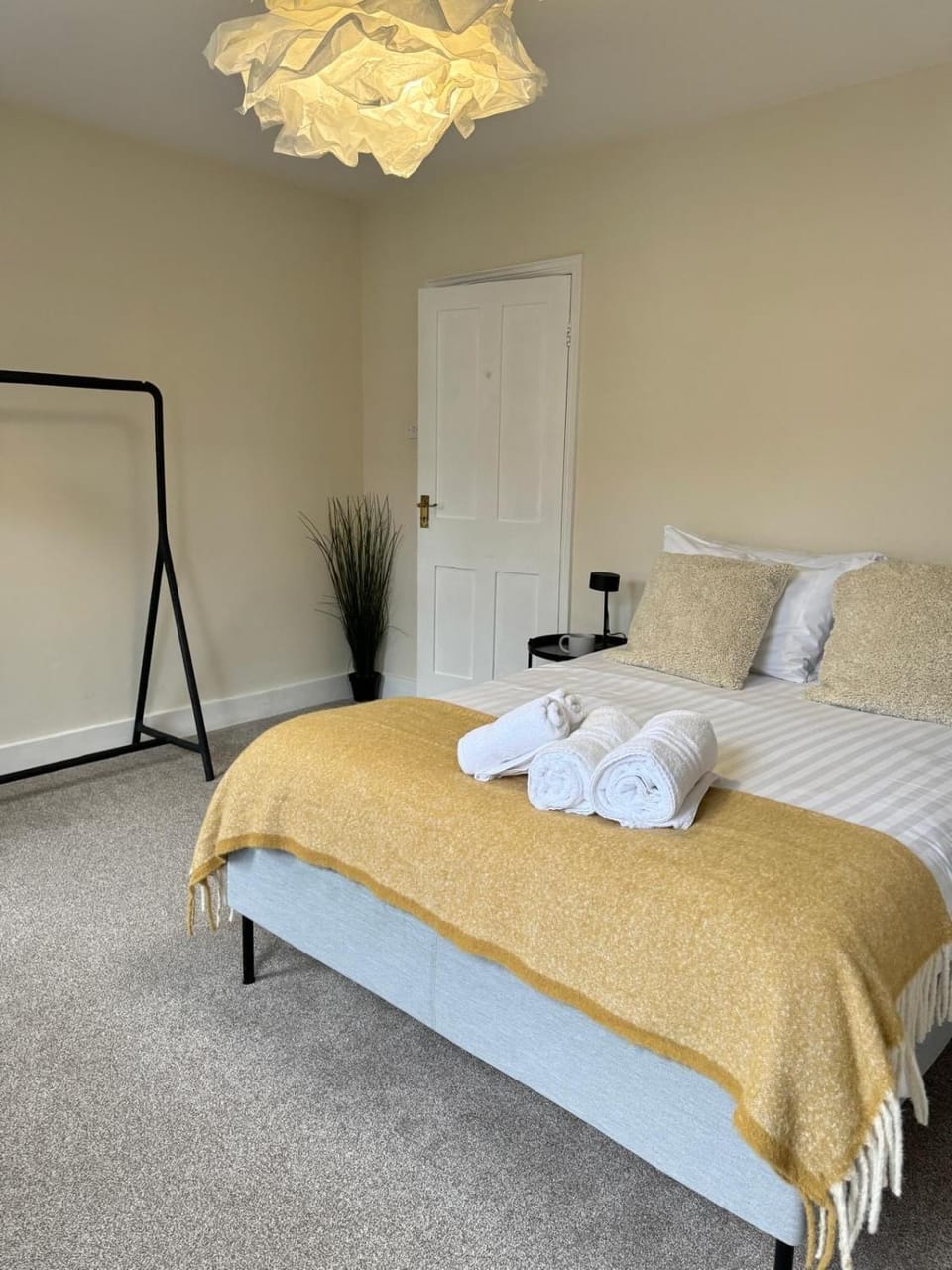 Great 2-bed home! Walking distance to Cowley Road Apartment in Oxford
