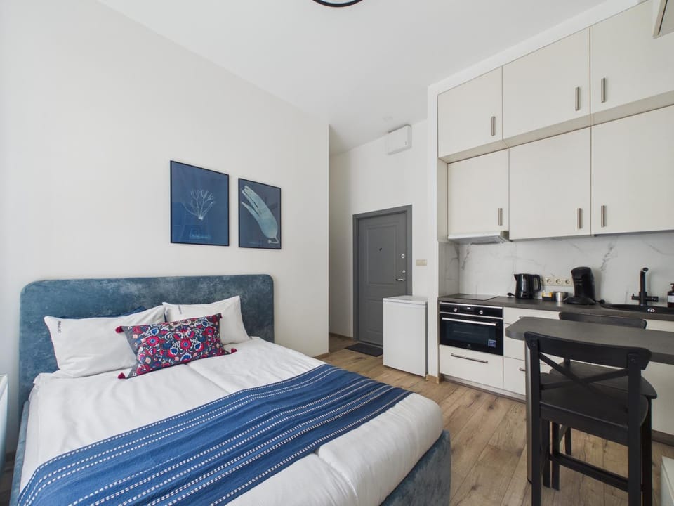 Bed, Kitchen or kitchenette, Photo of the whole room, Dining area, Bedroom, pet friendly, stove
