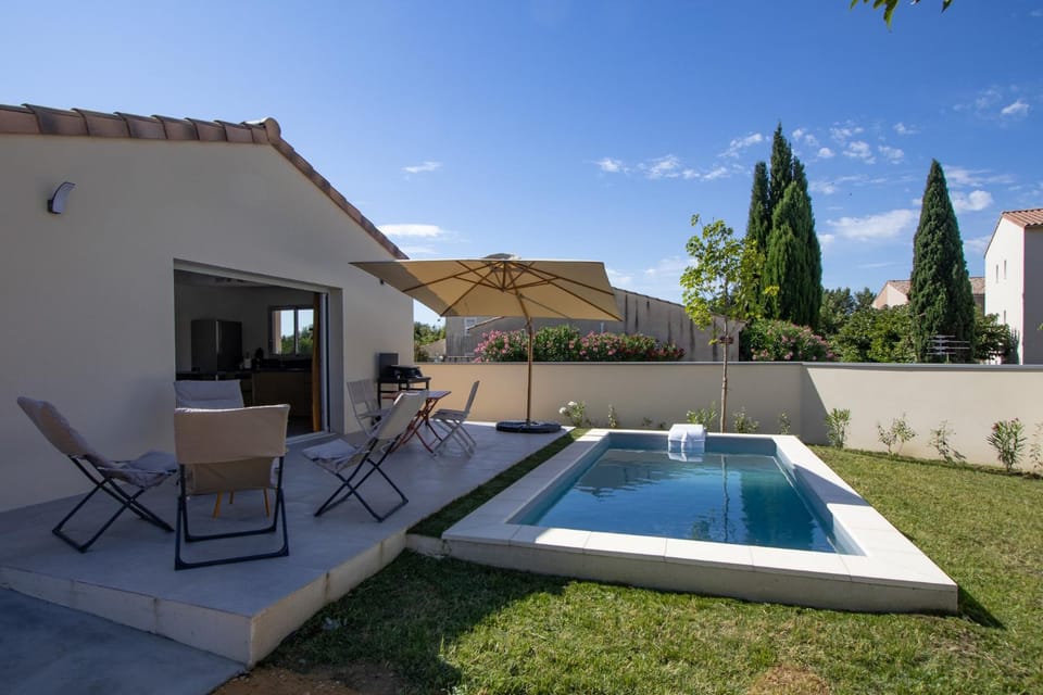 Balcony/Terrace, Swimming pool