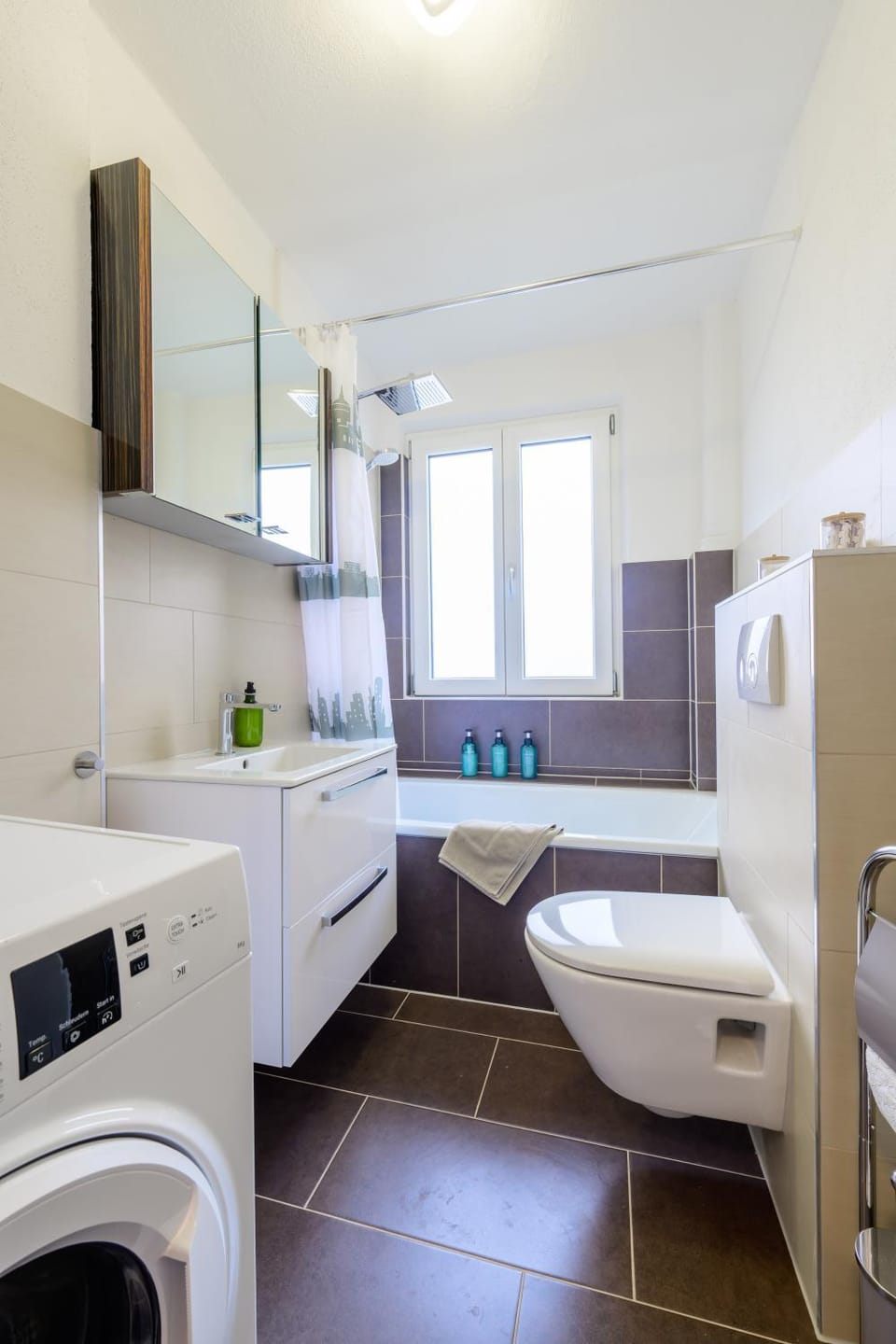 Bathroom, Bath
