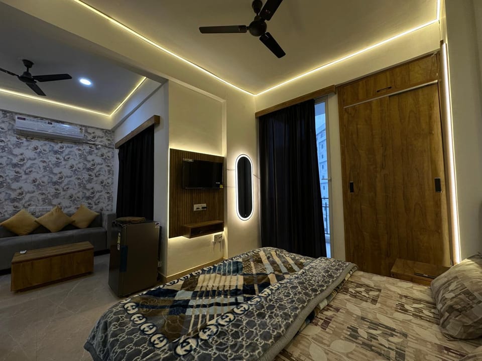 Premium Studio Appartment Apartment in Noida