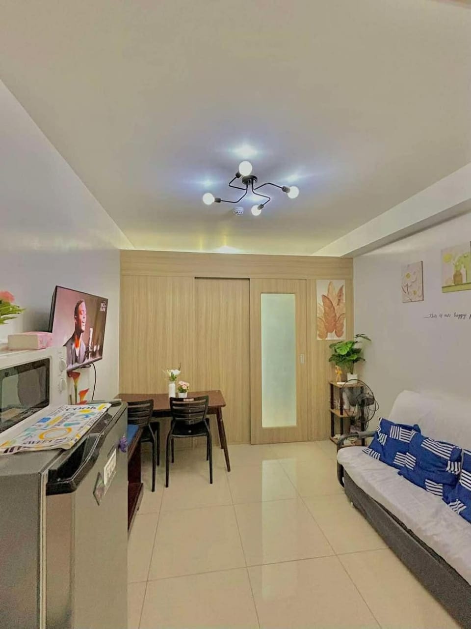 SHORE 1 MALL OF ASIA Staycation Apartment in Pasay